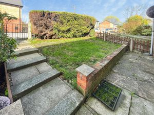 Front Garden- click for photo gallery
